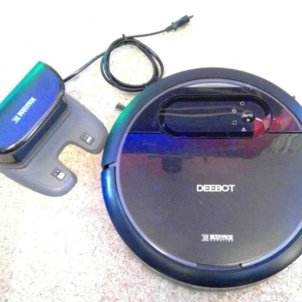 🚨🛑 ECOVACS DEEBOT Robot Vacuum Cleaner with remote 🚨🛑